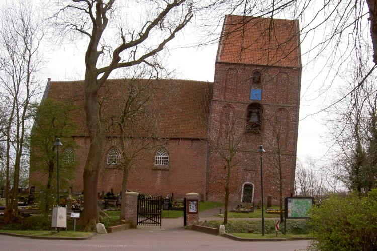 Der schiefe Turm von Suurhusen in Ostfriesland (Deutschland) von optikorakel/CC BY- SA 2.0